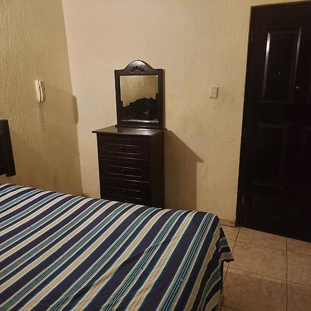 ורקרוז Hotel Premier מראה חיצוני תמונה
